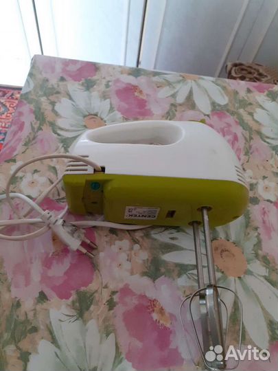 Продаю Миксир