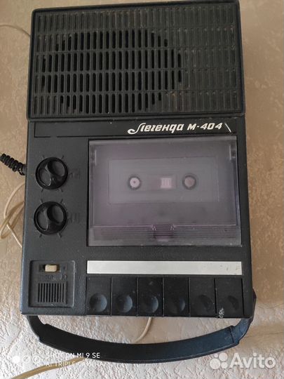 Кассетный магнитофон 