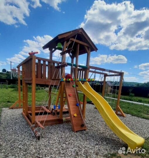 Детская площадка для всей семьи