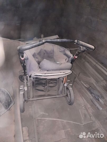 Инвалидная коляска