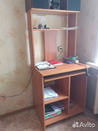 Компьютерный стол