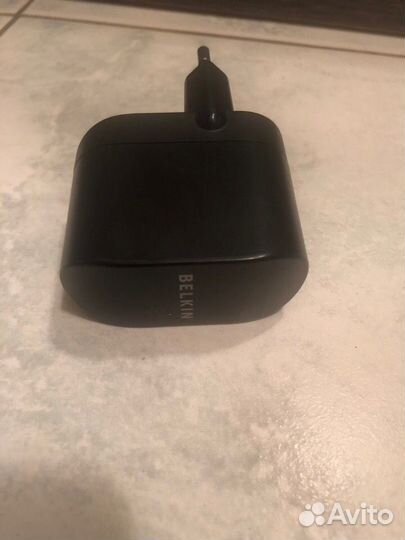 Зарядное устройство Belkin F8M126cw
