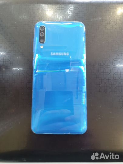 Samsung Galaxy A50, 6/128 ГБ