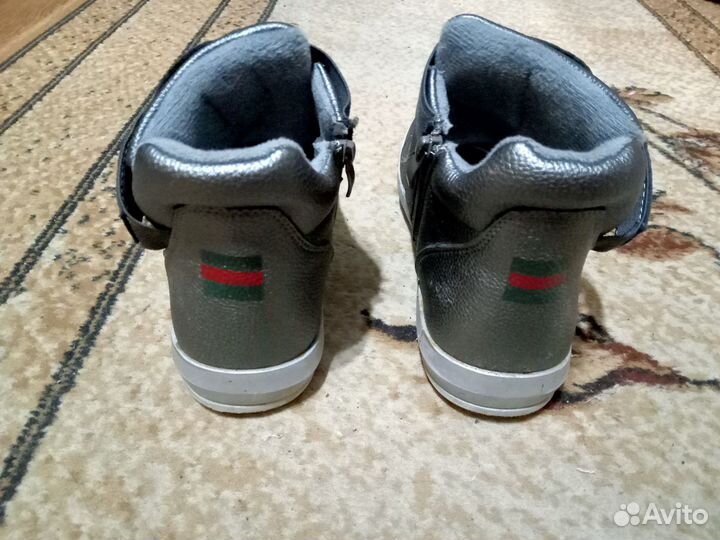 Ботинки демисезонные женские 37 р