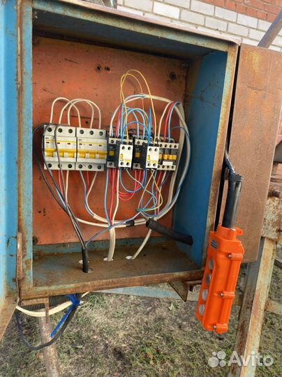 Электрический Кран 