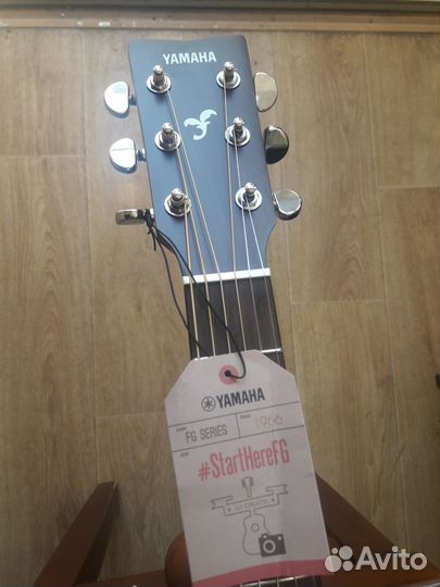 Электроакустическая гитара Yamaha FGX800C Массив