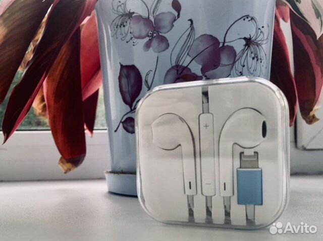 Наушники проводные
