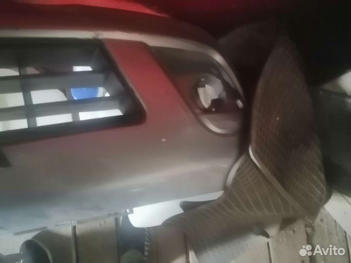 Бампер nissan tiida