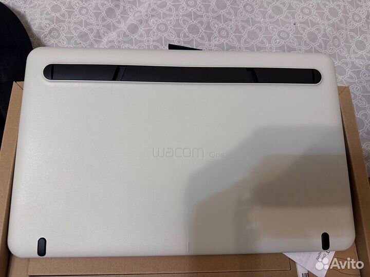 Wacom one 13 графический планшет