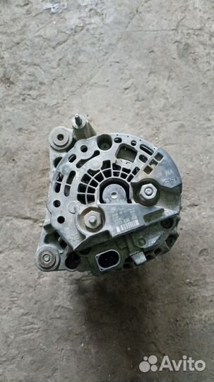Генератор Volkswagen Golf 5 2003—2009