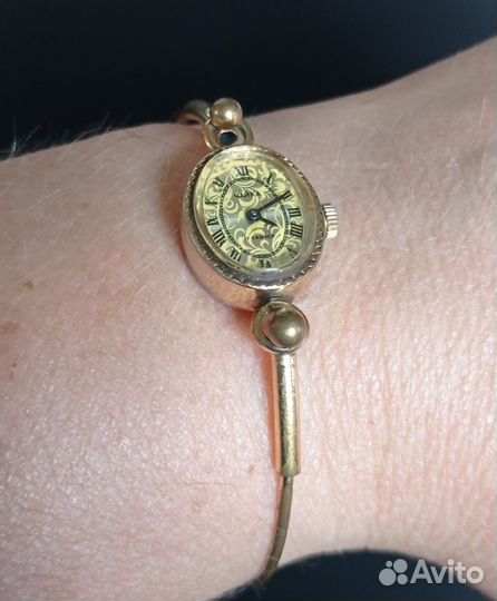 Часы наручные женские Чайка СССР
