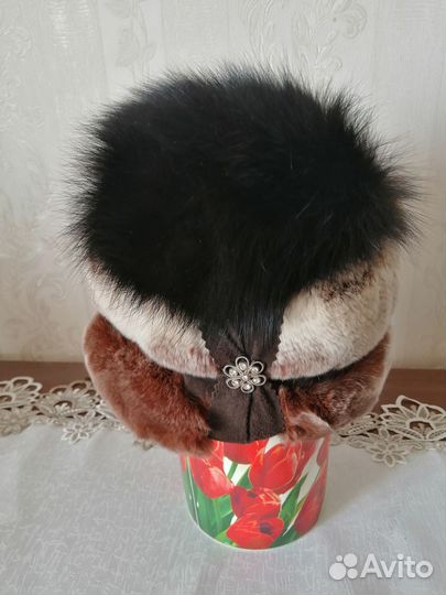 Шапки из натурального меха новые