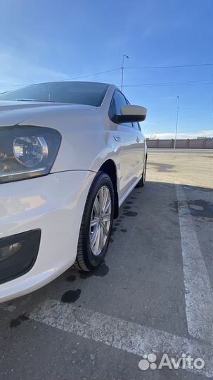 Volkswagen Polo 1.6 AT, 2017, 500 000 км