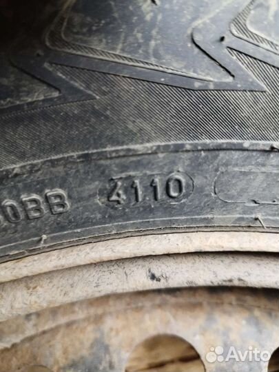 Nokian Tyres Hakkapeliitta 7 215/65 R16