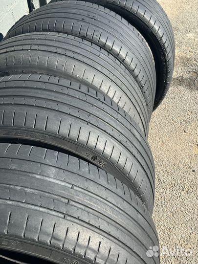 Pirelli P Zero 245/35 R20 и 275/30 R20