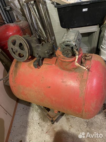 Компрессор воздушный поршневой бу