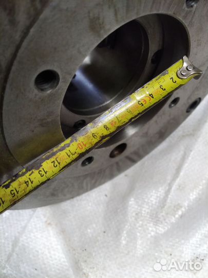 Токарный патрон 3 х кулачковый 250мм