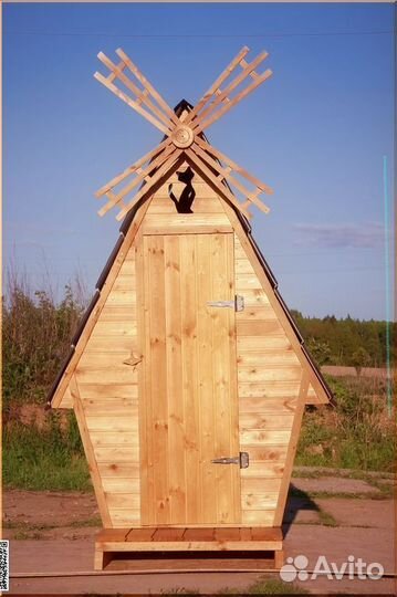 Уличный туалет деревянный SUN340