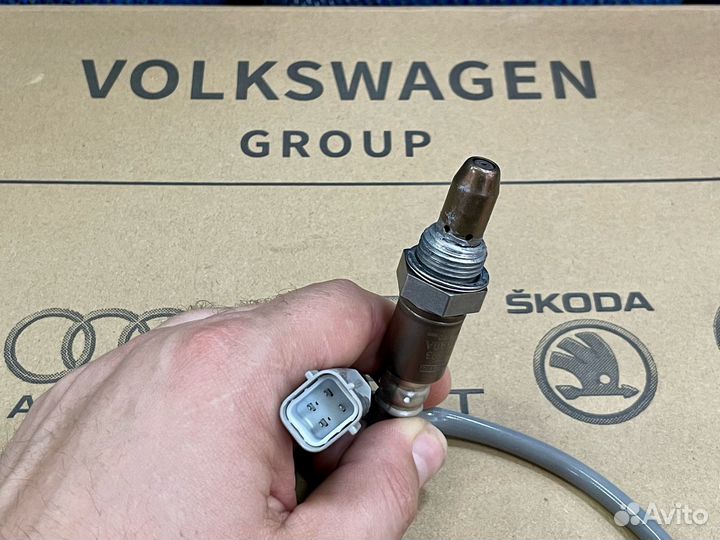 Кислородный датчик лямбда-зонд Nissan 226931AA0A