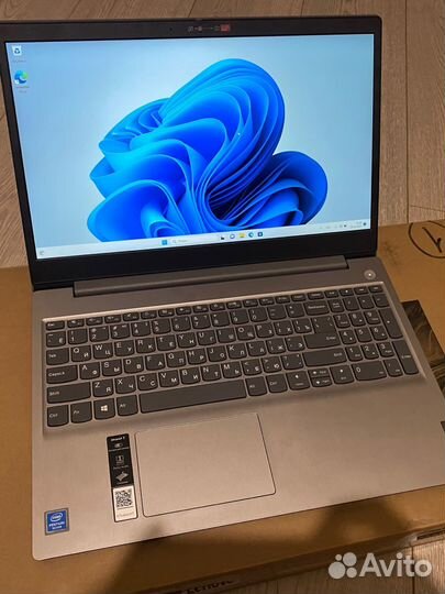 Ноутбук Lenovo IdealPad 3 15IGL05