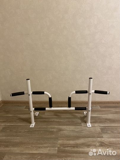 Турник настенный 3 в 1 бу