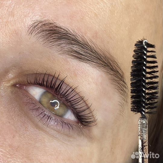 Ламинирование ресниц и оформление бровей