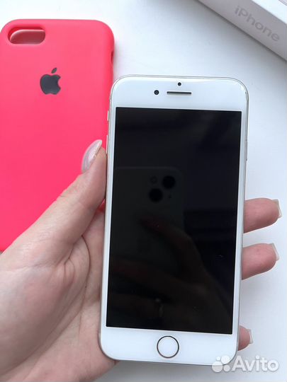 iPhone 8, 64 ГБ