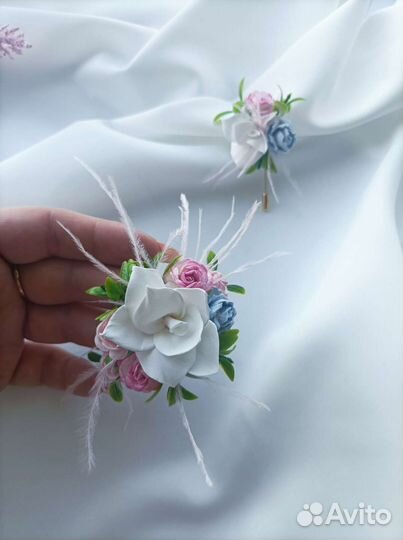 Брошь бутоньерка с цветами на пиджак Браслет