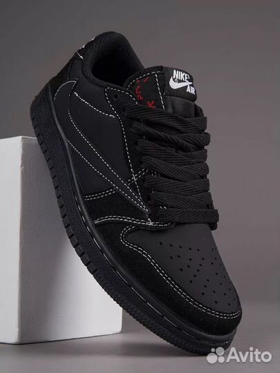 Air Jordan 1 low x Travis Skott Black (39р)