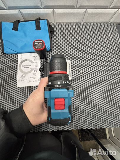 Шуруповерт makita 18v