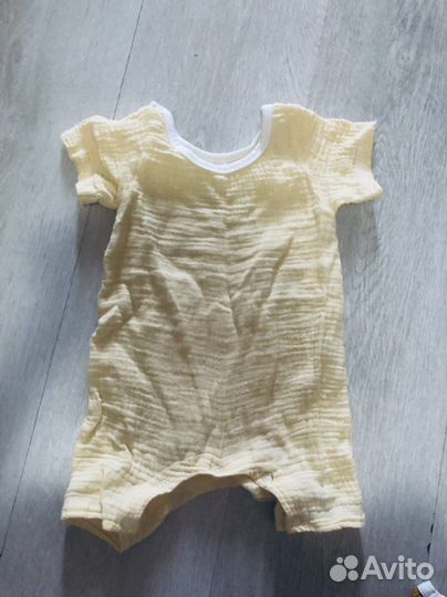 Боди/песочник из муслина на девочку 62 размер