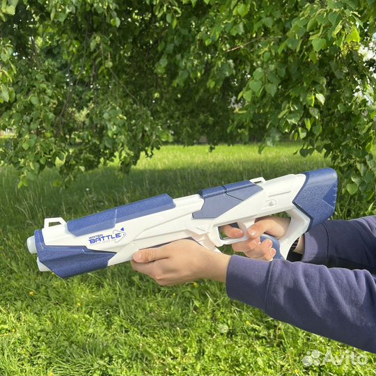 Водный пистолет