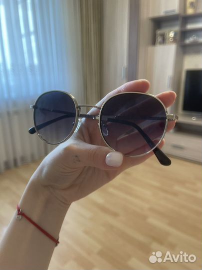 Солнцезащитные очки