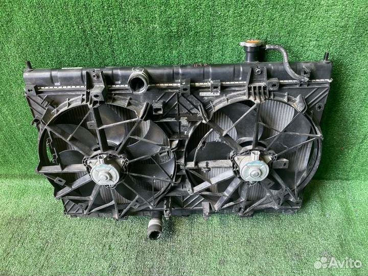 Радиатор охлаждения двигателя Nissan X-Trail NT32
