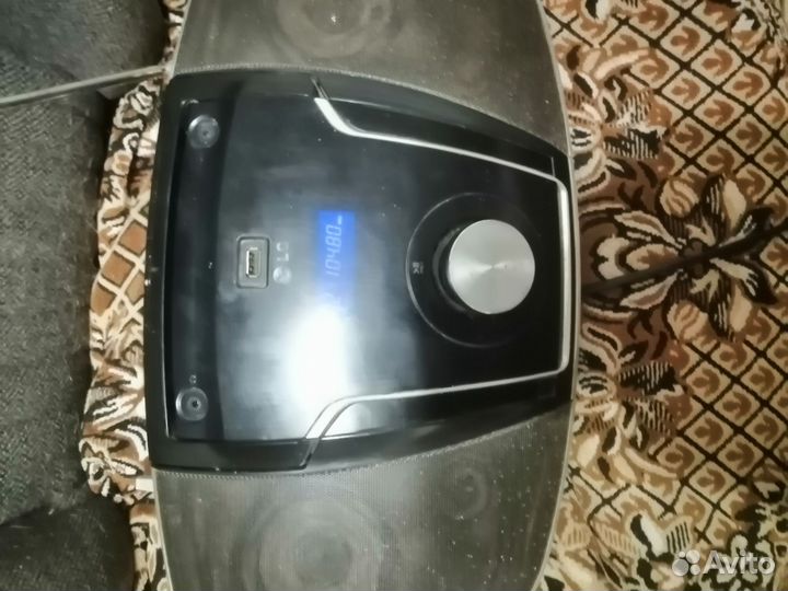 Музыкальный центр LG