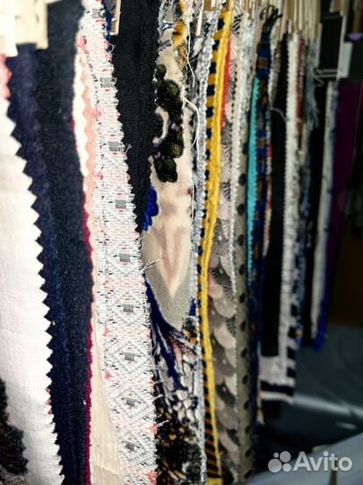 Ткань отрезы, хангеры