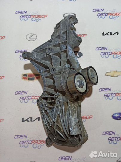 Кронштейн генератора Renault Duster 1.6 K4M 2013