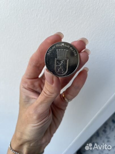 Сувенирная монета гдр