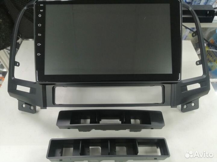 Магнитола на Hyundai Santa Fe 2008-2012гг