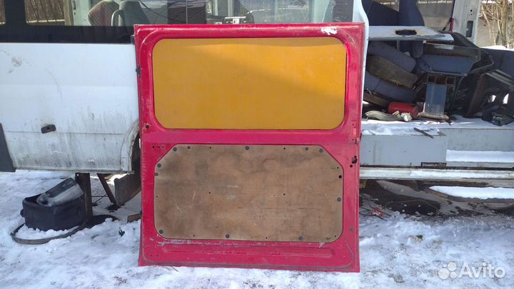 Дверь сдвижная Форд Транзит низкая