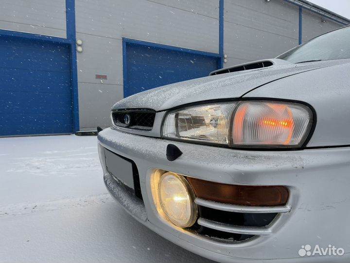 Subaru Impreza 2.0 AT, 1997, 300 000 км
