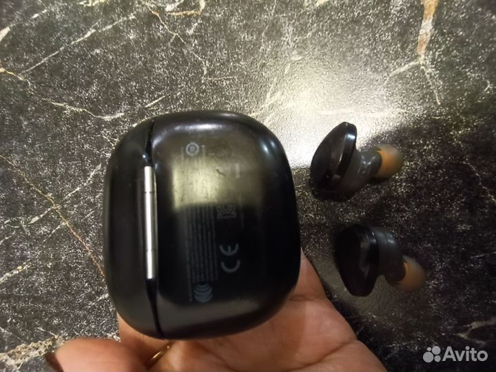 Беспроводные наушники jbl