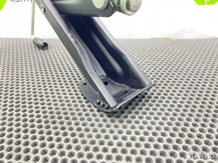 Домкрат Mercedes-Benz E-Class S211 OM647 DE 27