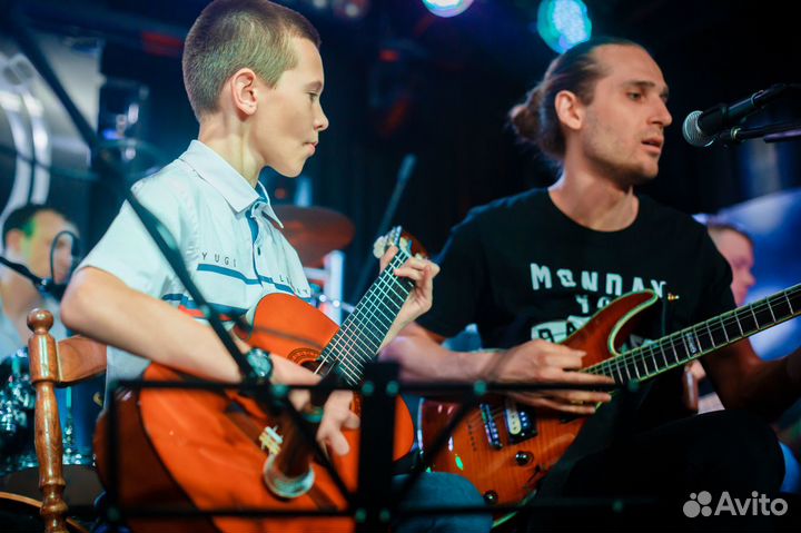 Гитара, вокал, все виды и техники. Написание песен