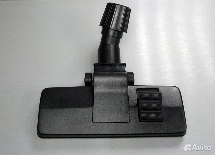 Щетка пылесоса универсальная 30-38мм с колесами 80