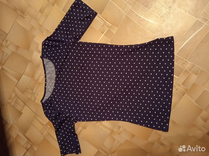 Вещи на девушку стройную размер 42/44 отдам за