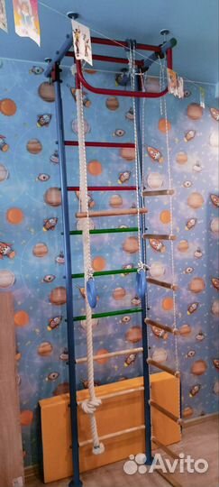 Детский спортивный уголок