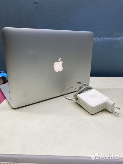 Apple MacBook Pro Retina 13 2015 (early)