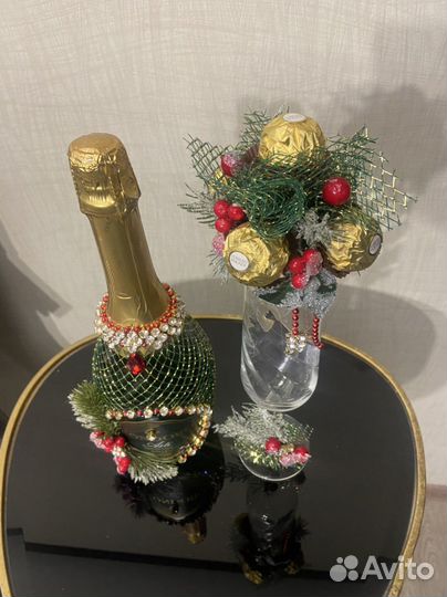Оформление праздничного шампанского