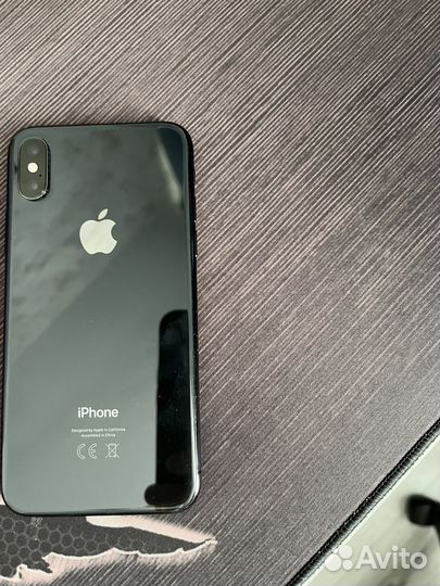 iPhone X, 64 ГБ